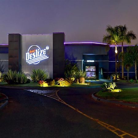 Deslize Motel 2 Uberlândia Exterior foto